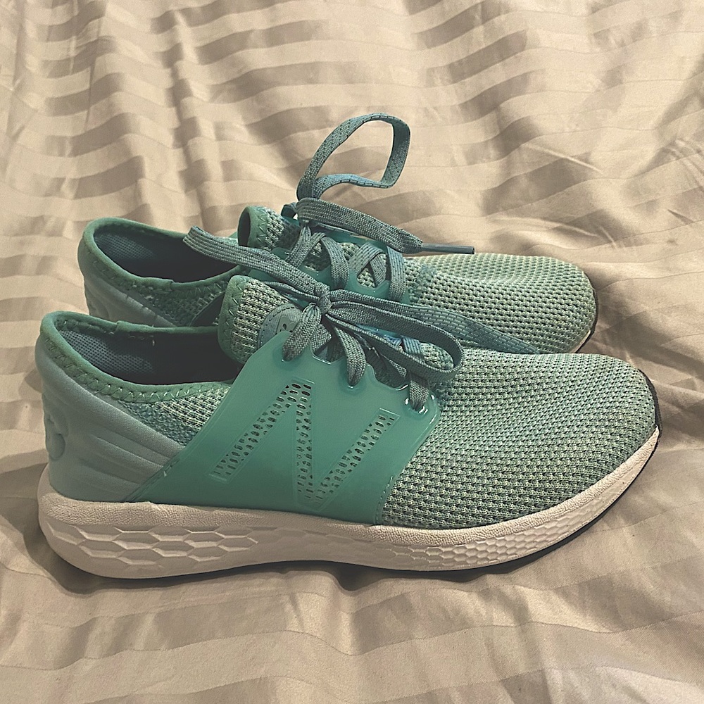 Women’s New Balance Fresh foam, Size 7